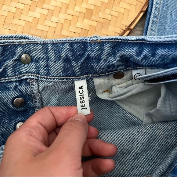 Grlfrnd jeans Jessica cropped raw‎ hem two toned - Picture 5 of 9